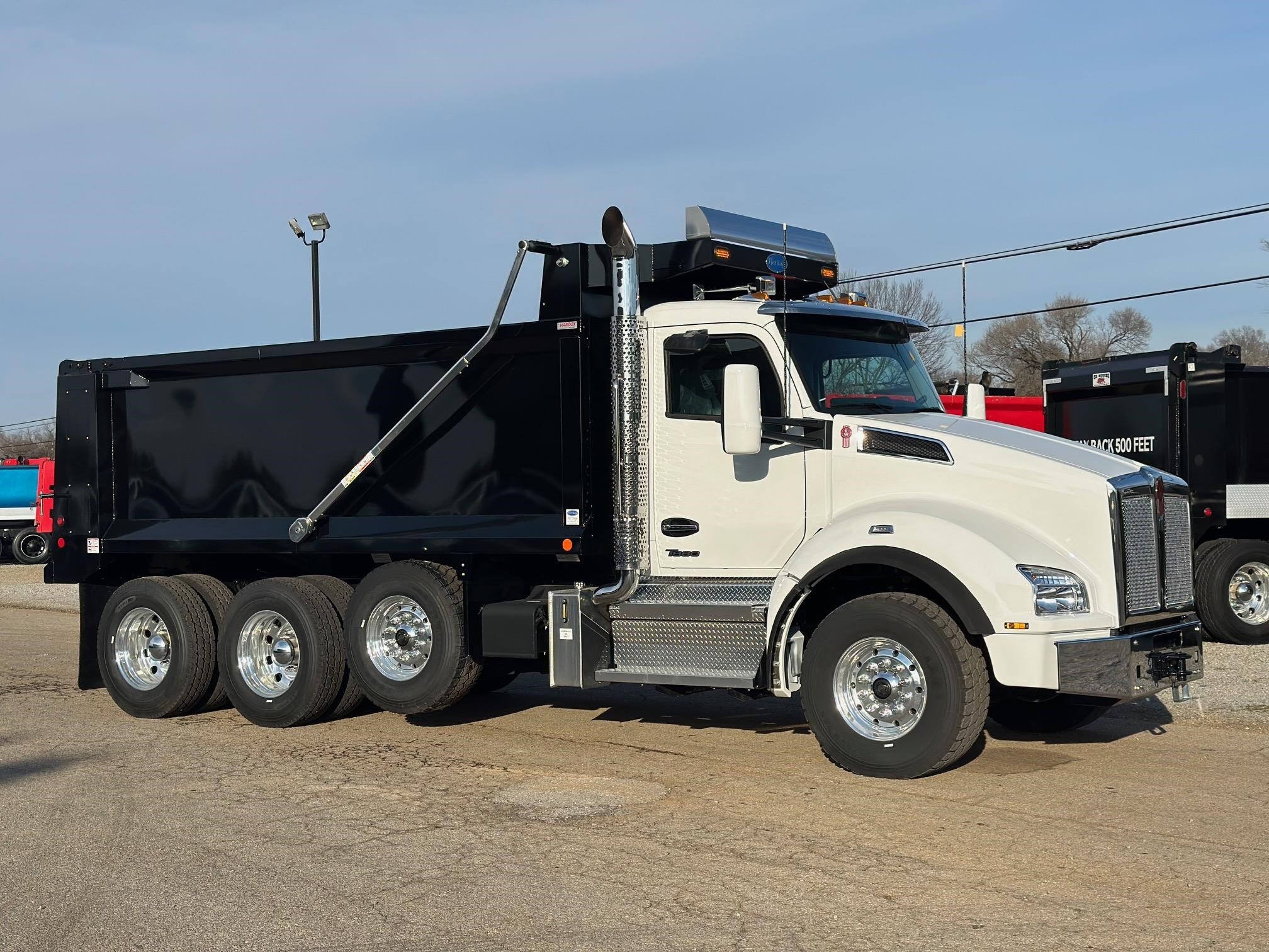 2026 KENWORTH T880 in Chatham, VA