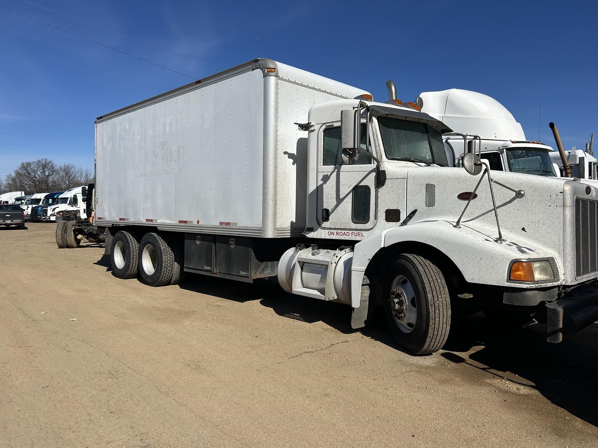 2007 PETERBILT 385 in Covington, TN