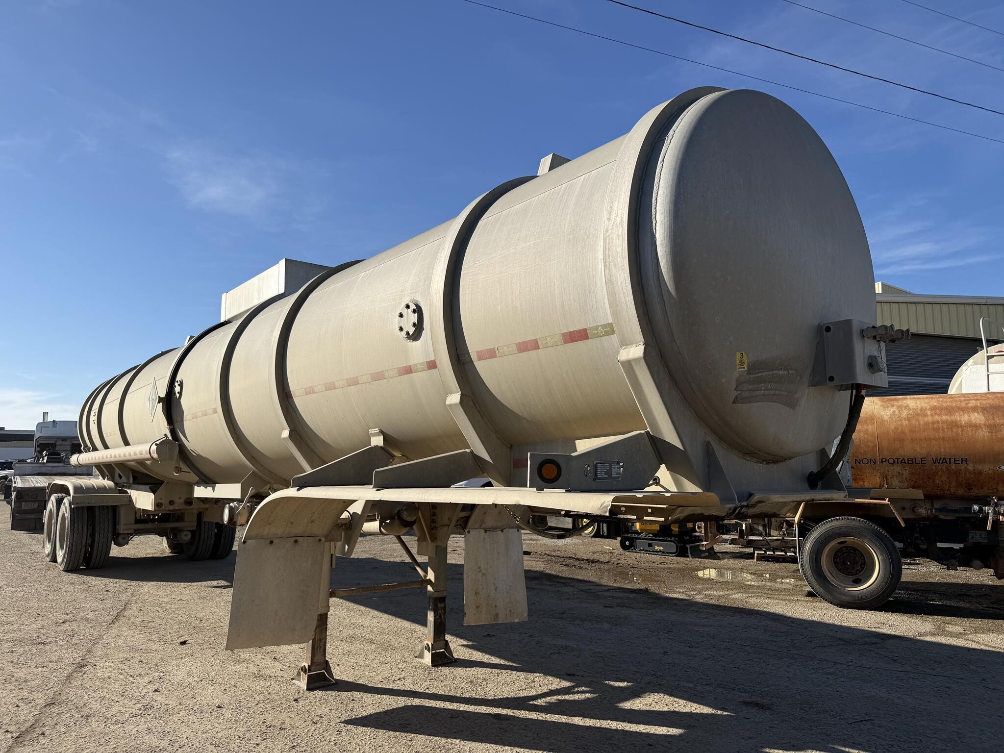 2008 DRAGON PRODUCTS 8400 GALLON VAC TANK in Covington, TN