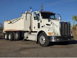 2011 PETERBILT 384