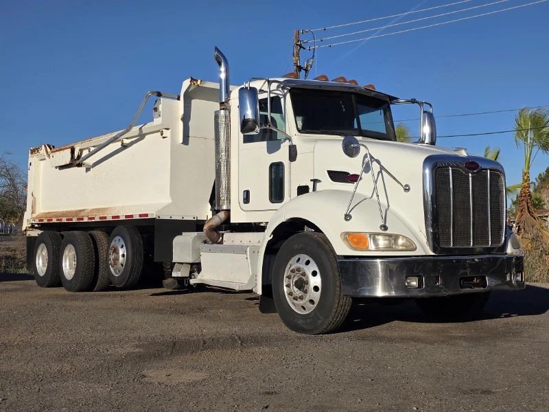 2011 PETERBILT 384