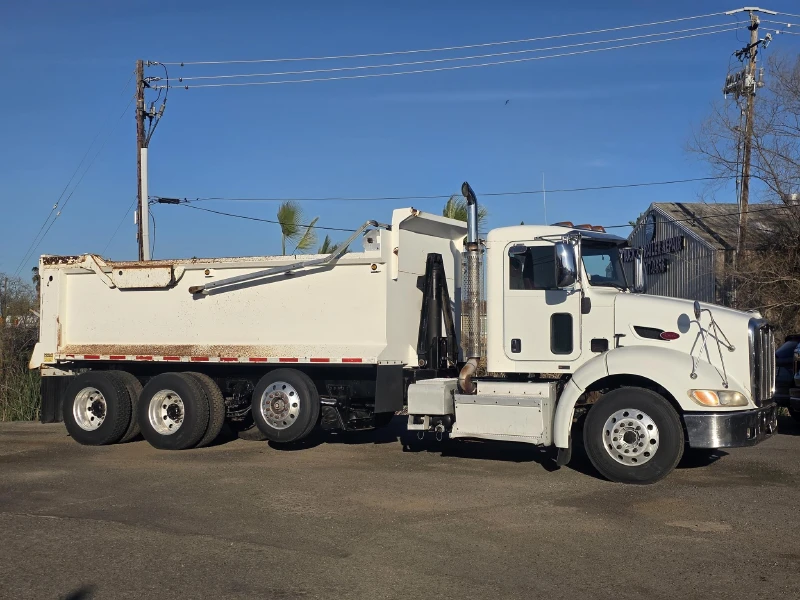 2011 PETERBILT 384