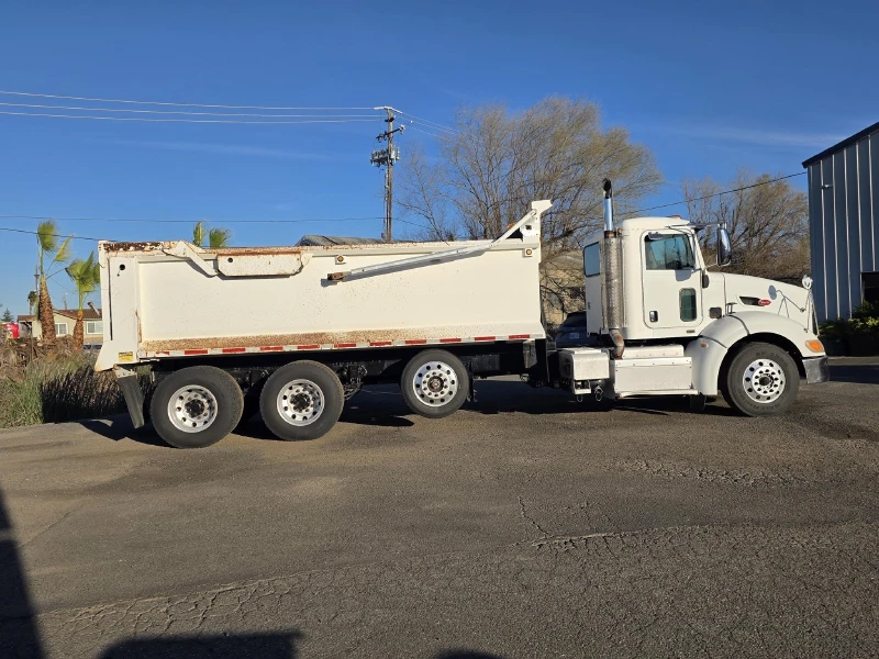 2011 PETERBILT 384