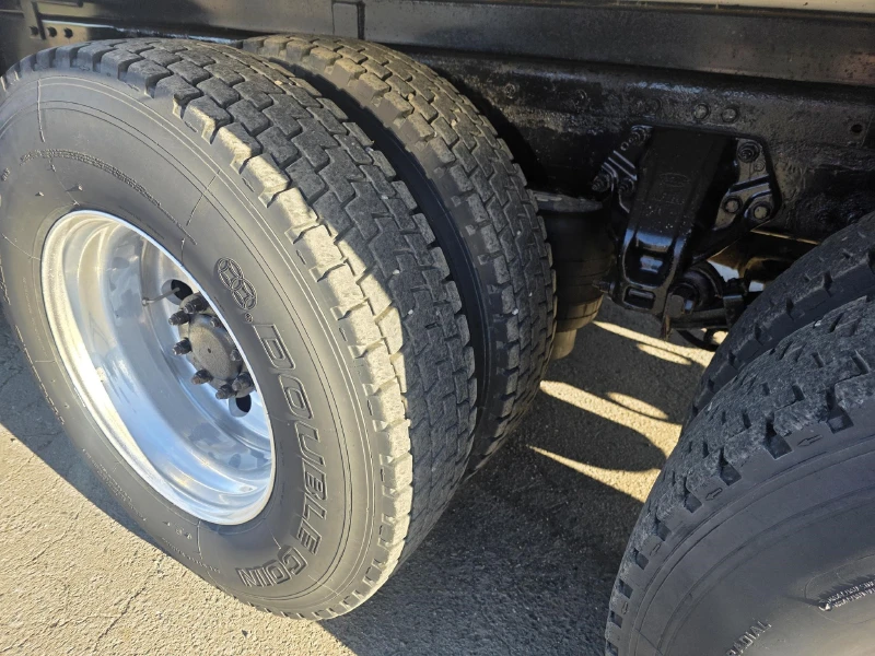 2011 PETERBILT 384