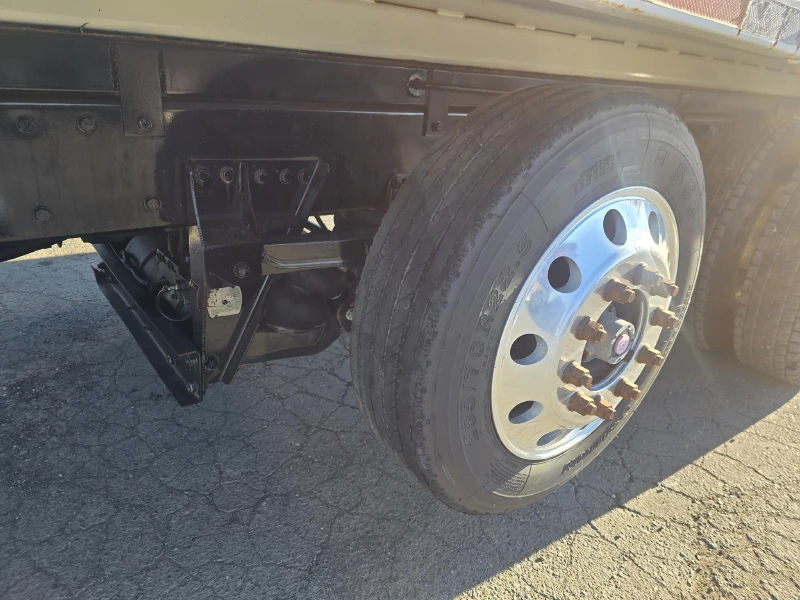 2011 PETERBILT 384