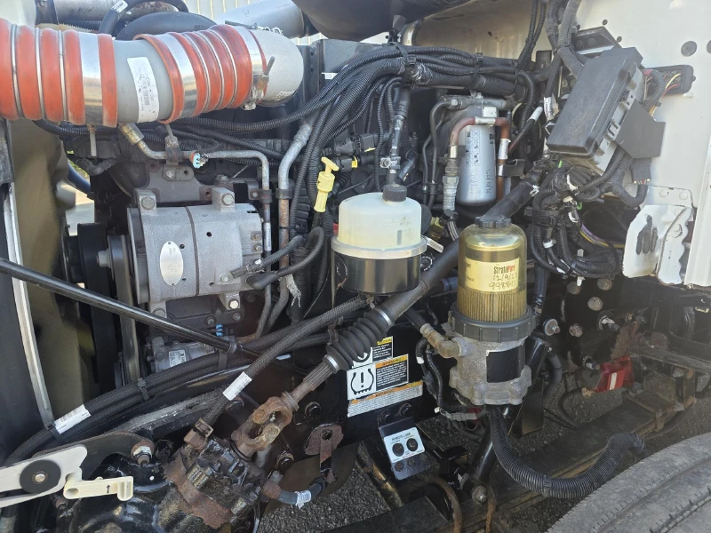 2011 PETERBILT 384