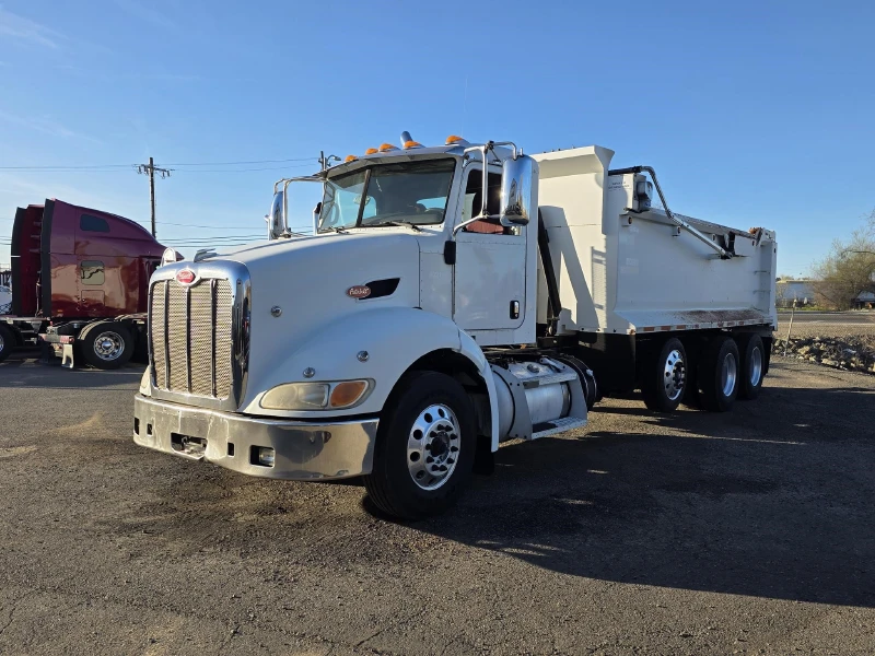 2011 PETERBILT 384