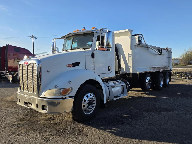 2011 PETERBILT 384