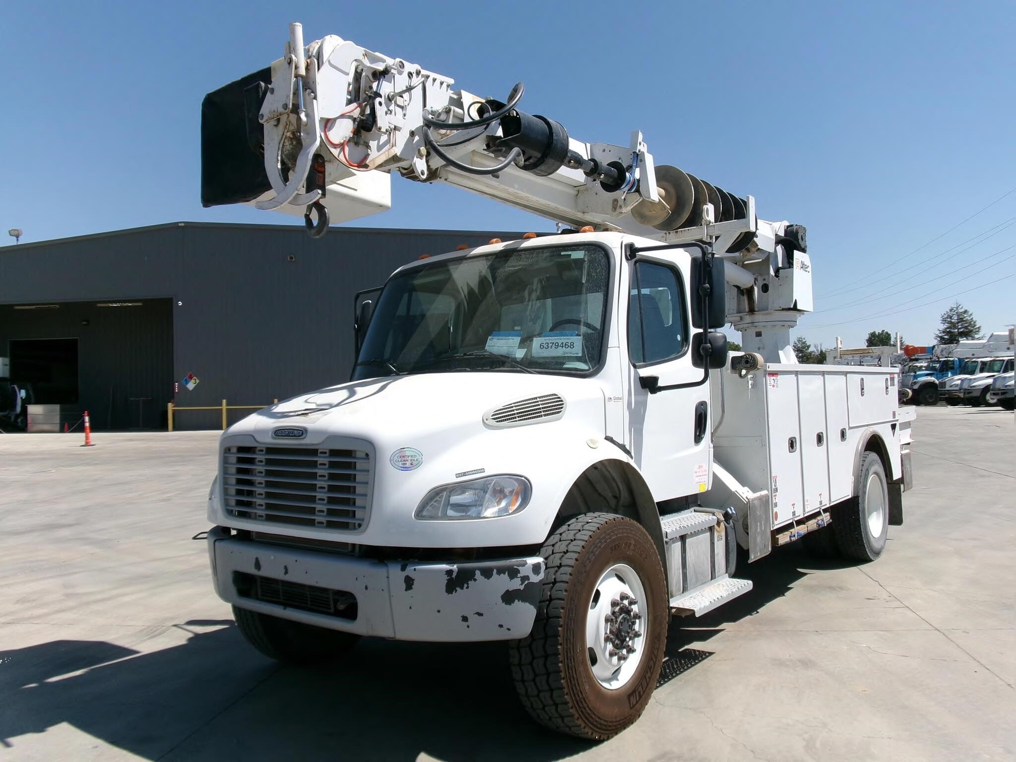 2020 FREIGHTLINER BUSINESS CLASS M2 106 in Phoenix, AZ