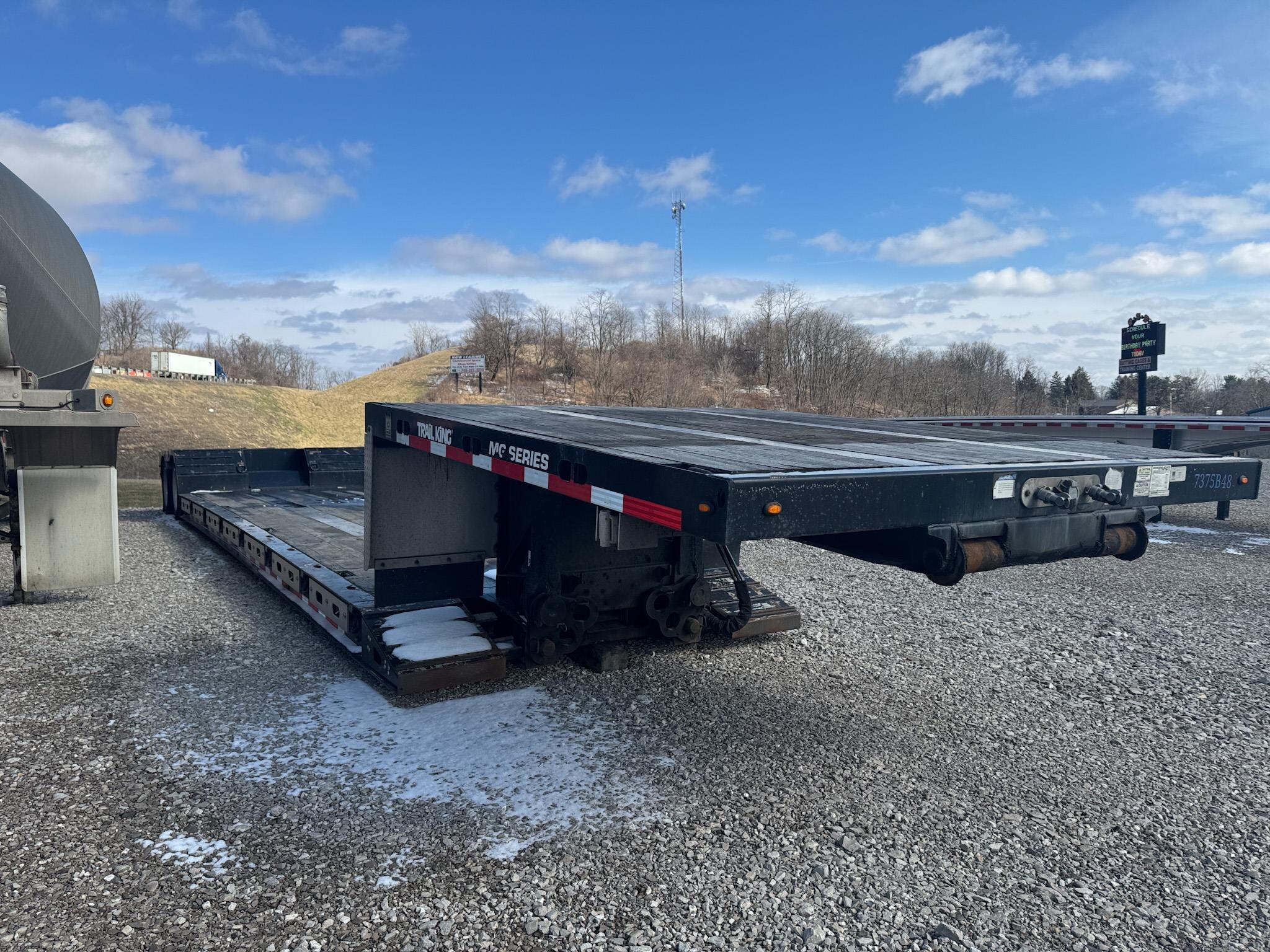 2021 TRAIL KING DROP DECK in Saint Clairsville, OH