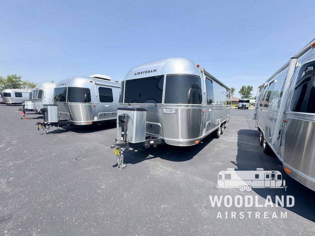 2023 Airstream International 25FB Twin in lebanon IN
