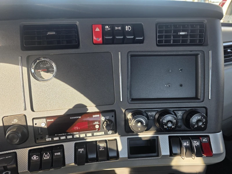 2022 KENWORTH T680
