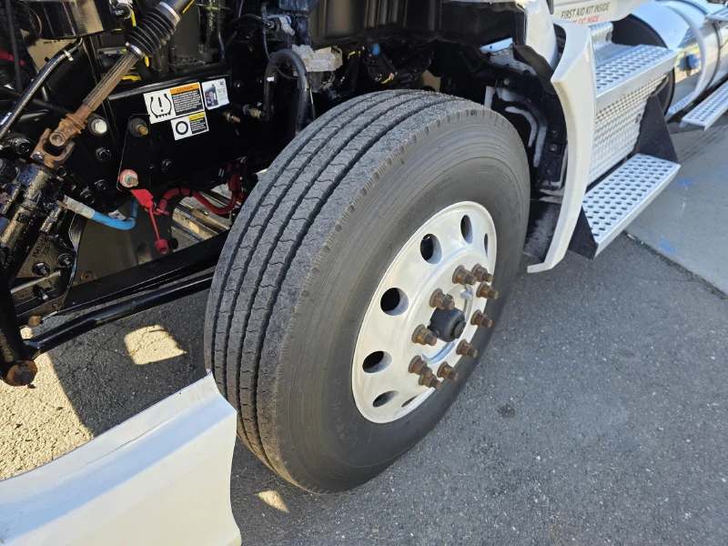 2022 KENWORTH T680