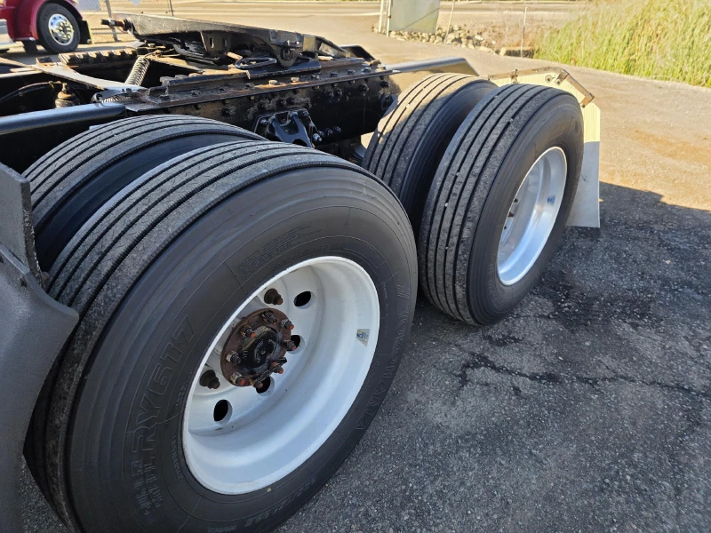 2022 KENWORTH T680