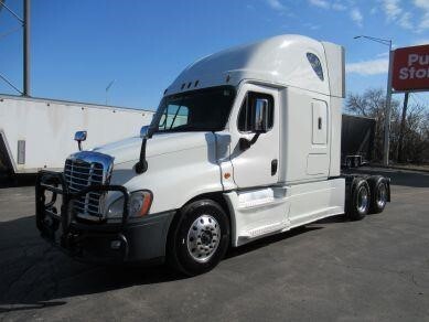 2018 FREIGHTLINER CASCADIA 125 EVOLUTION in Alsip, IL