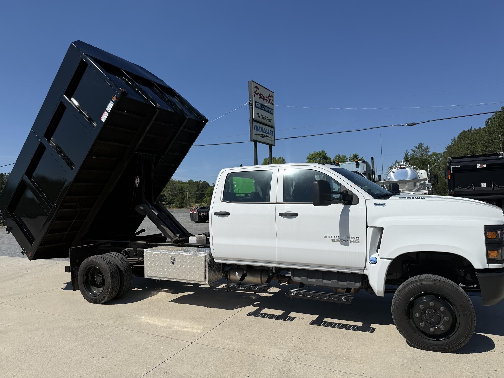 2023 CHEVROLET SILVERADO 6500HD in Lynchburg, VA