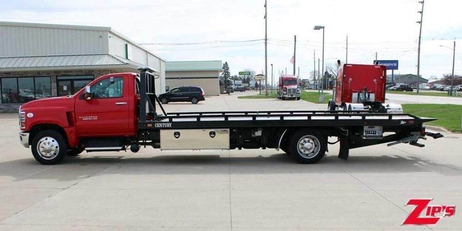 2023 CHEVROLET SILVERADO 6500HD in New Hampton, IA