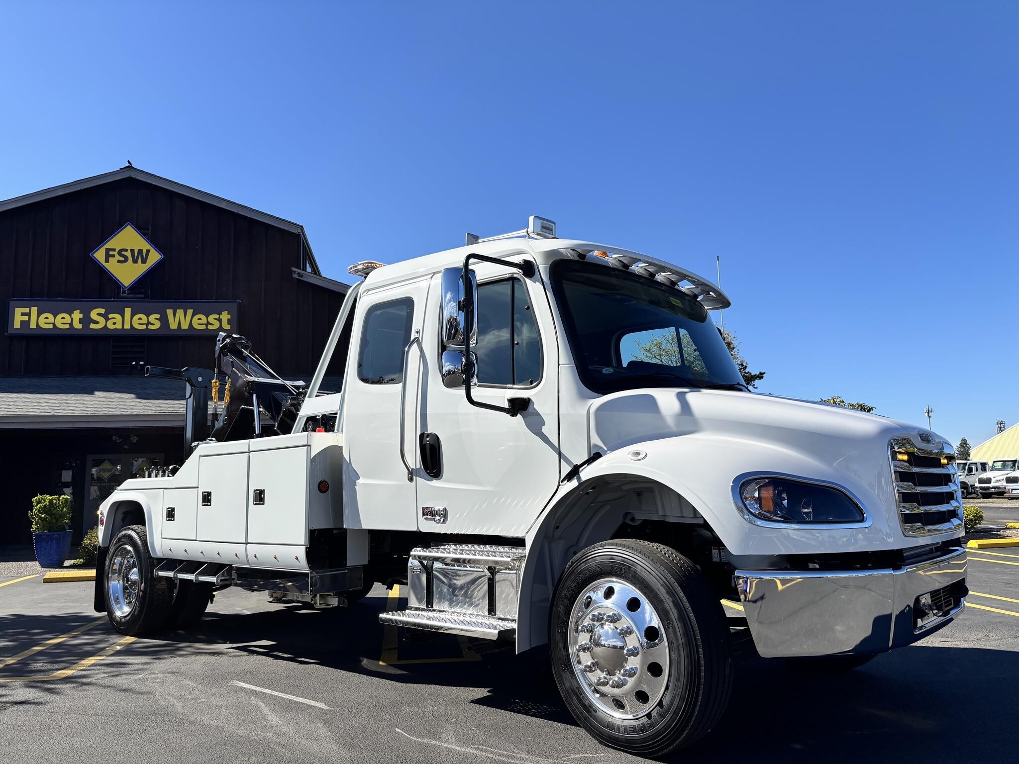 2025 FREIGHTLINER BUSINESS CLASS M2 106 in Woodburn, OR