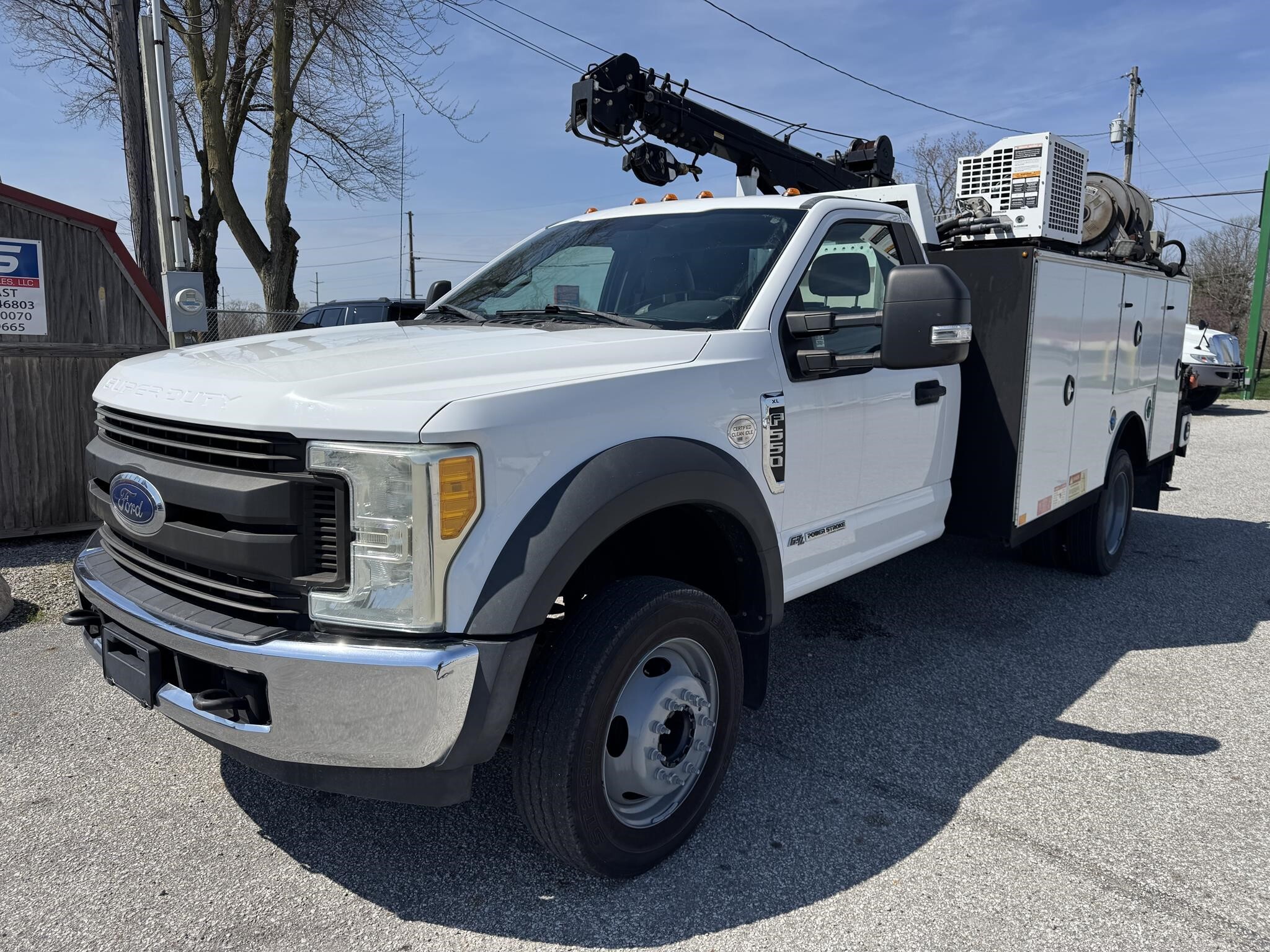 2017 FORD F550 in Fort Wayne, IN