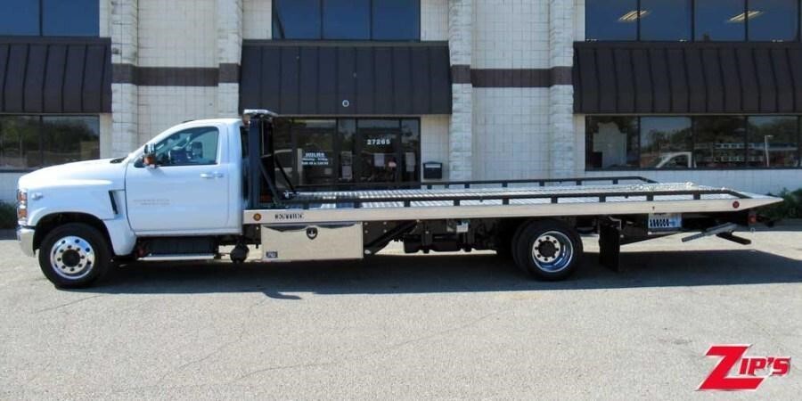 2023 CHEVROLET SILVERADO 6500HD in New Hampton, IA
