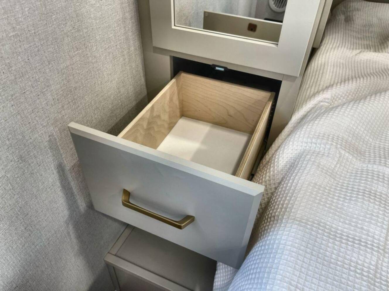 A photo of this 2027 Grand Design Imagine 2500RL