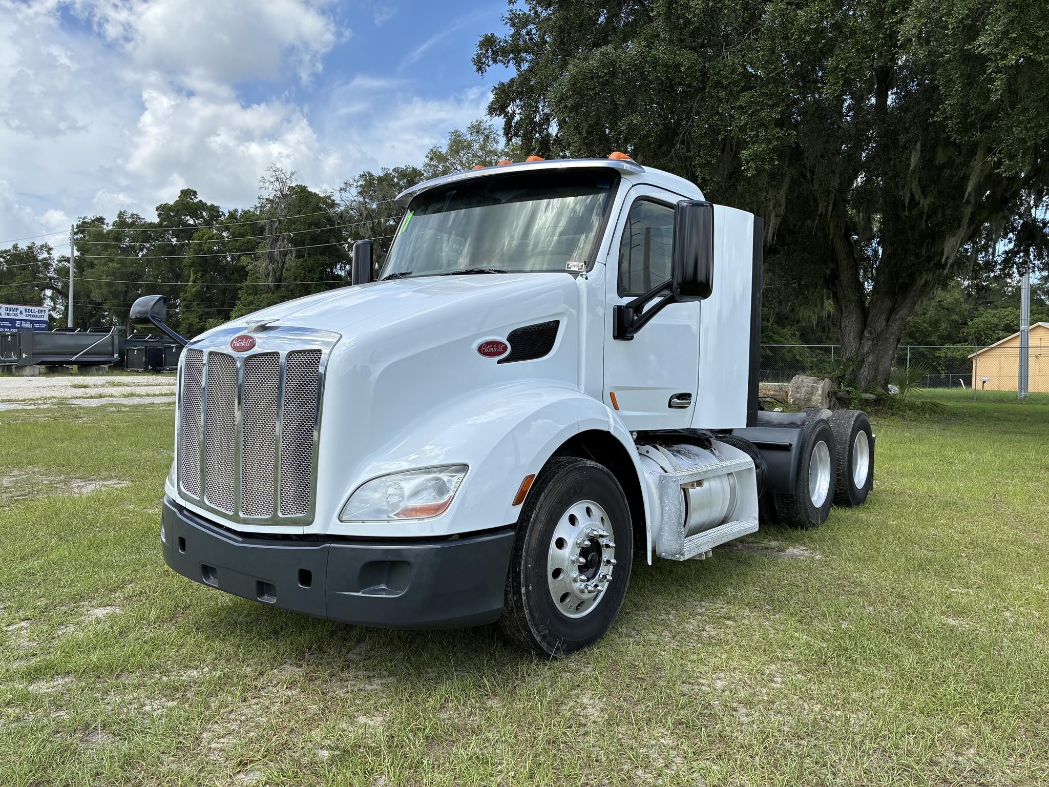 2017 PETERBILT 579 in Ocala, FL