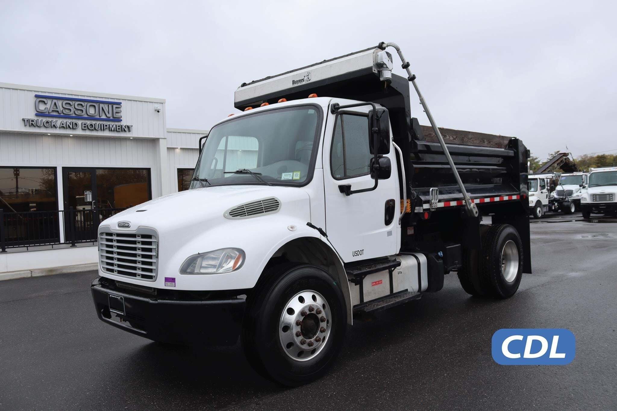 2019 FREIGHTLINER BUSINESS CLASS M2 106 in Ronkonkoma, NY