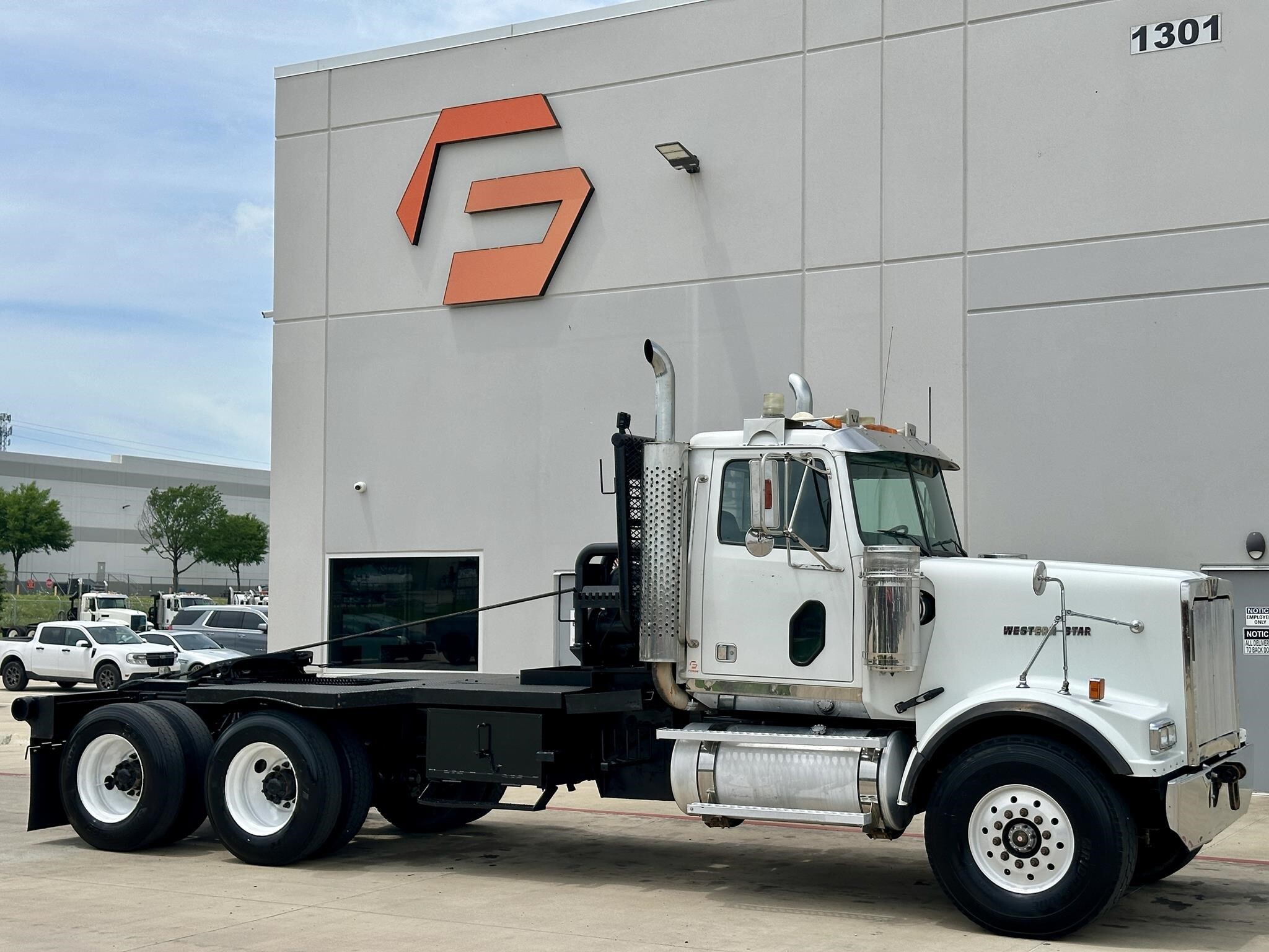 2007 WESTERN STAR CONVENTIONAL in Hutchins, TX