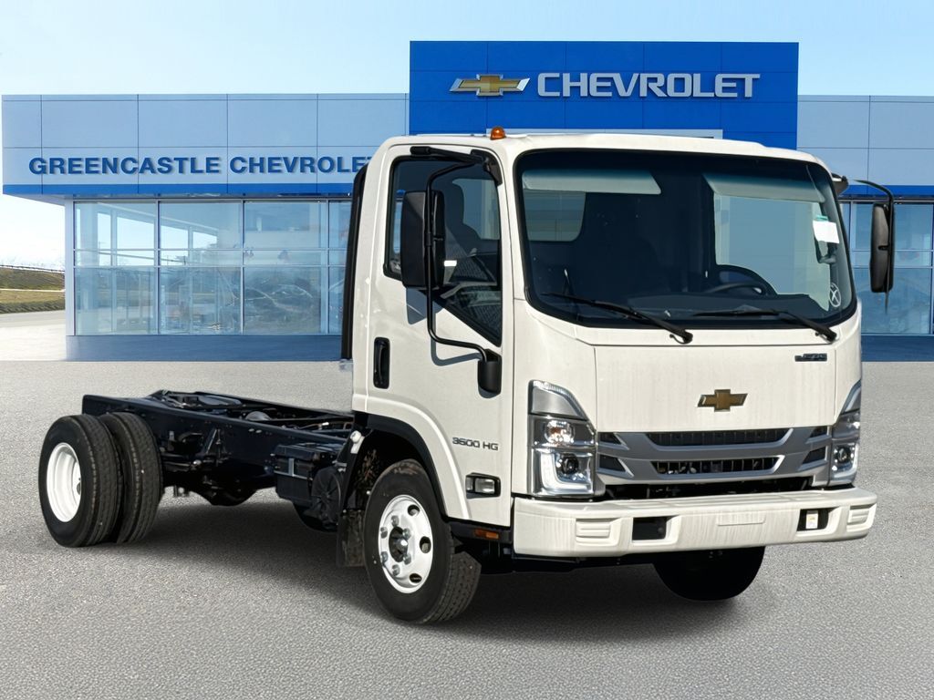 2025 CHEVROLET 3500 HG LCF Gas in Greencastle, PA