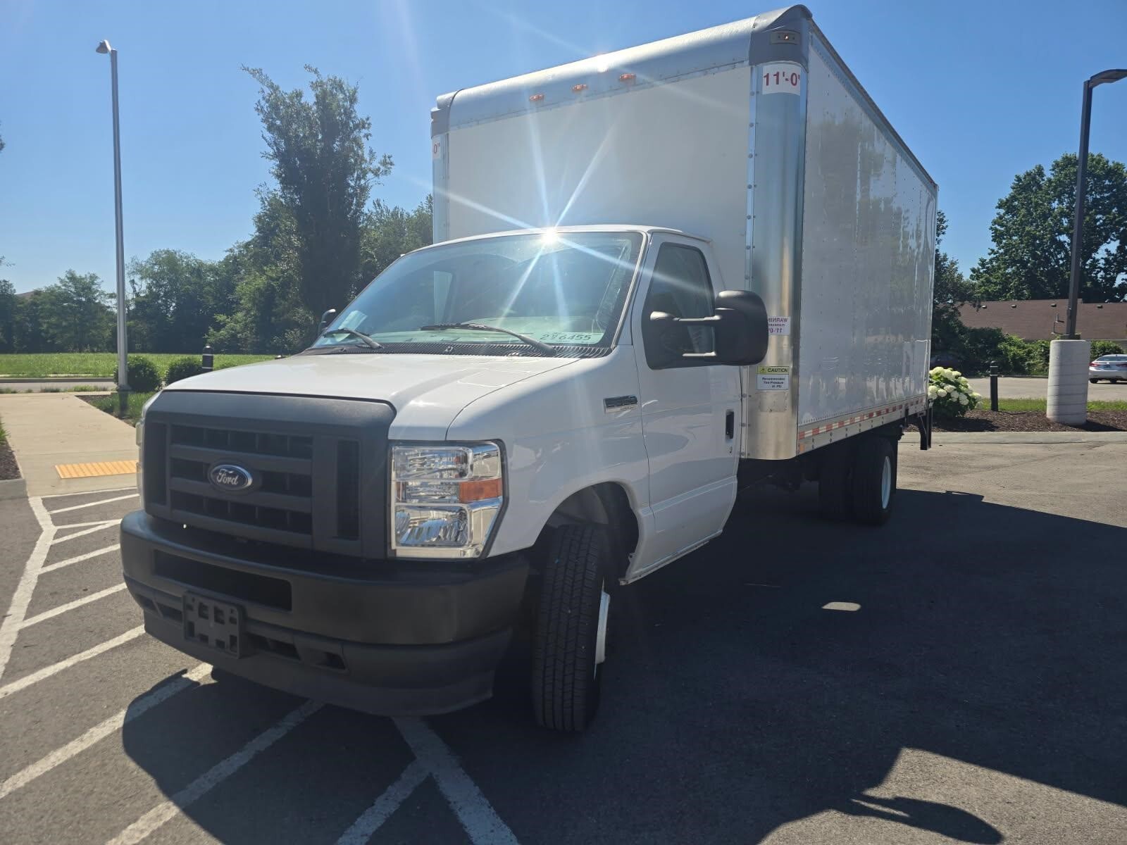 2023 FORD E350 in Murfreesboro, TN