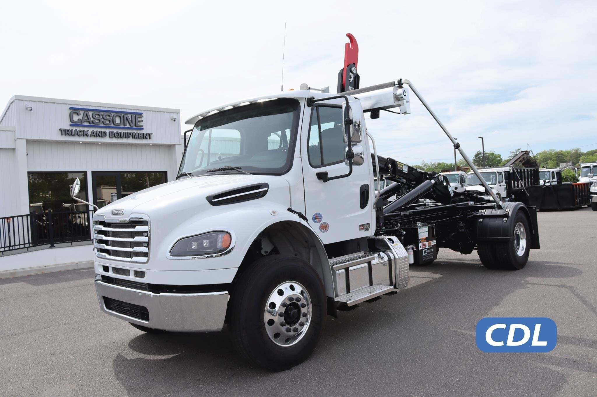 2027 FREIGHTLINER BUSINESS CLASS M2 106 in Ronkonkoma, NY