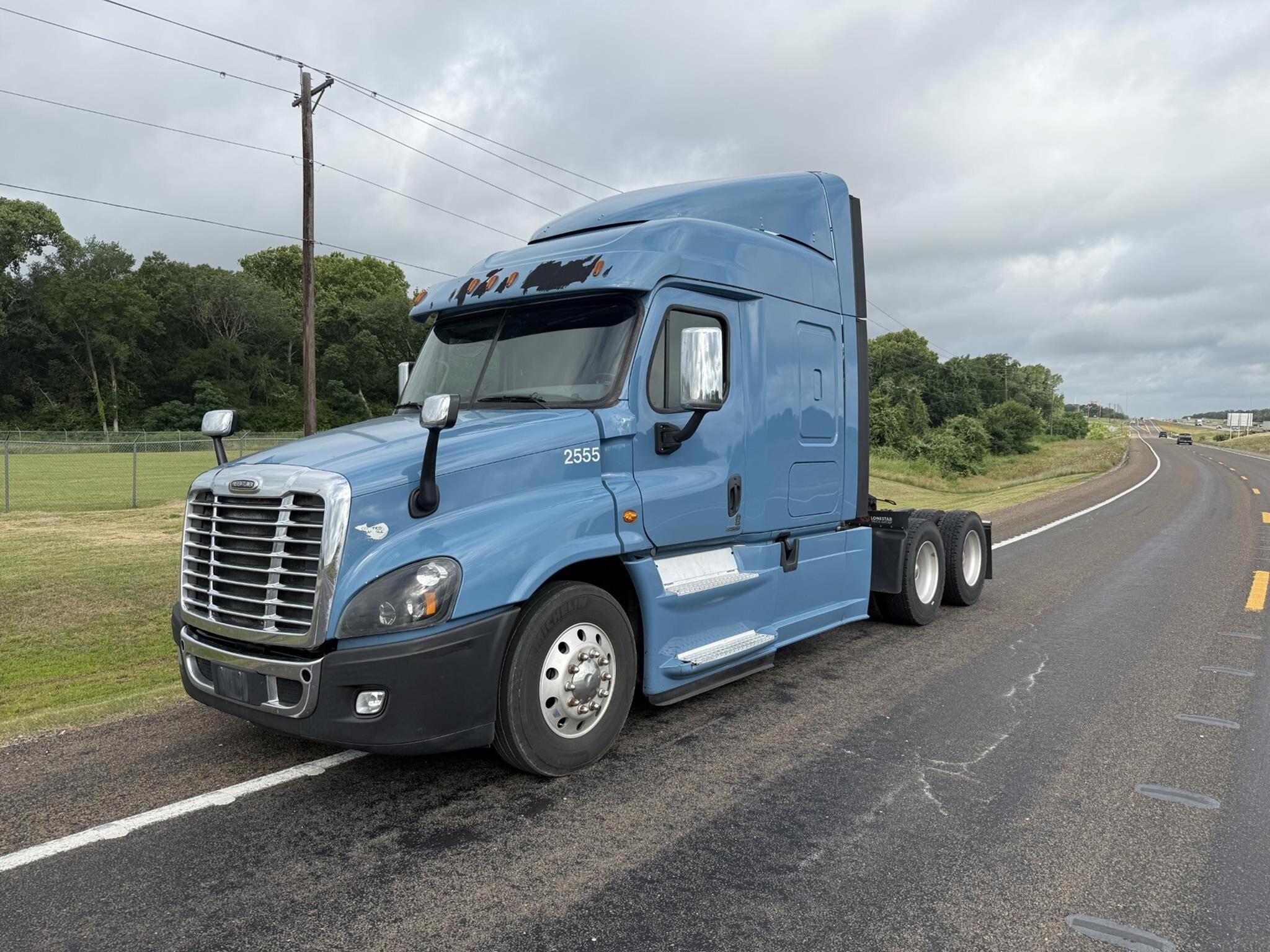 2019 FREIGHTLINER CASCADIA 125 in Bryan, TX