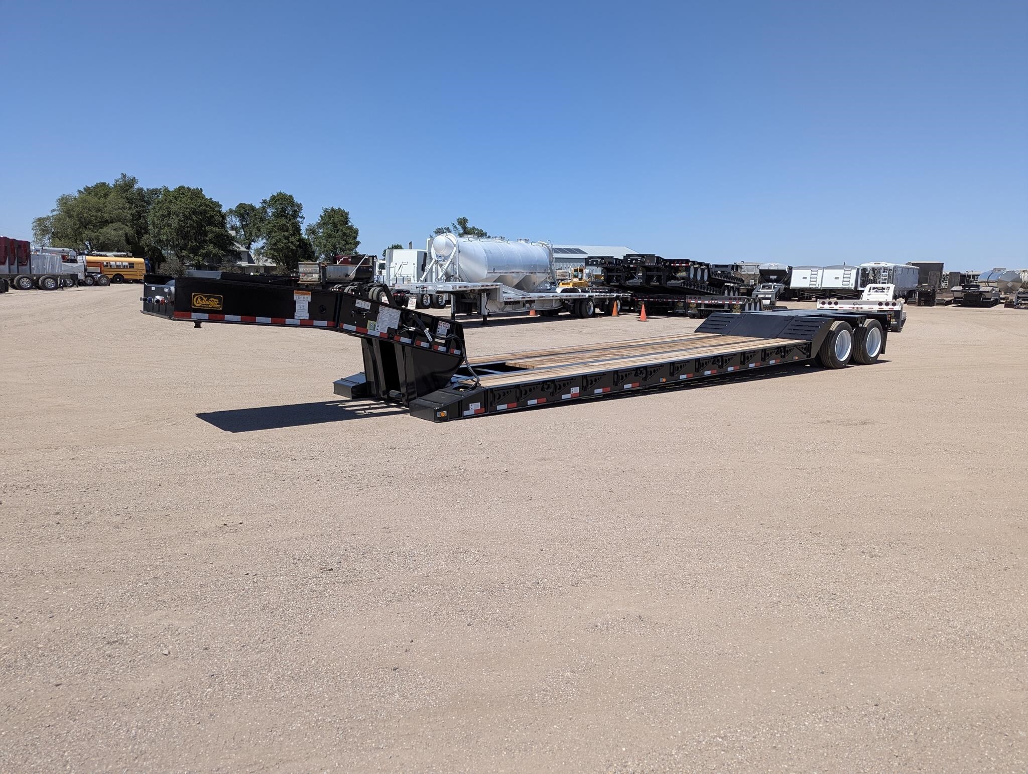 2027 WITZCO CHALLENGER NGB-35 in Sawyer, KS