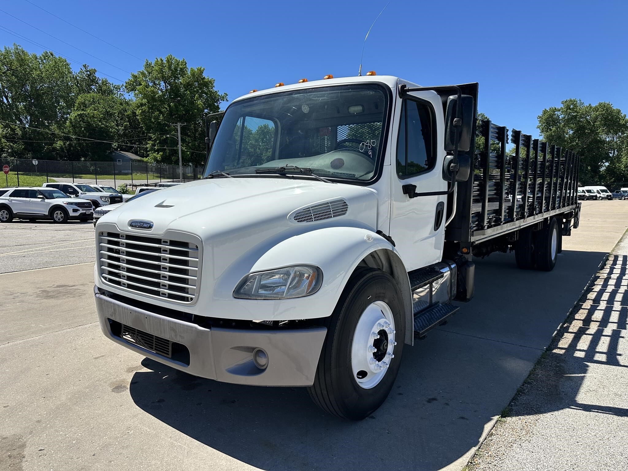 2020 FREIGHTLINER BUSINESS CLASS M2 106 in Saint Louis, MO