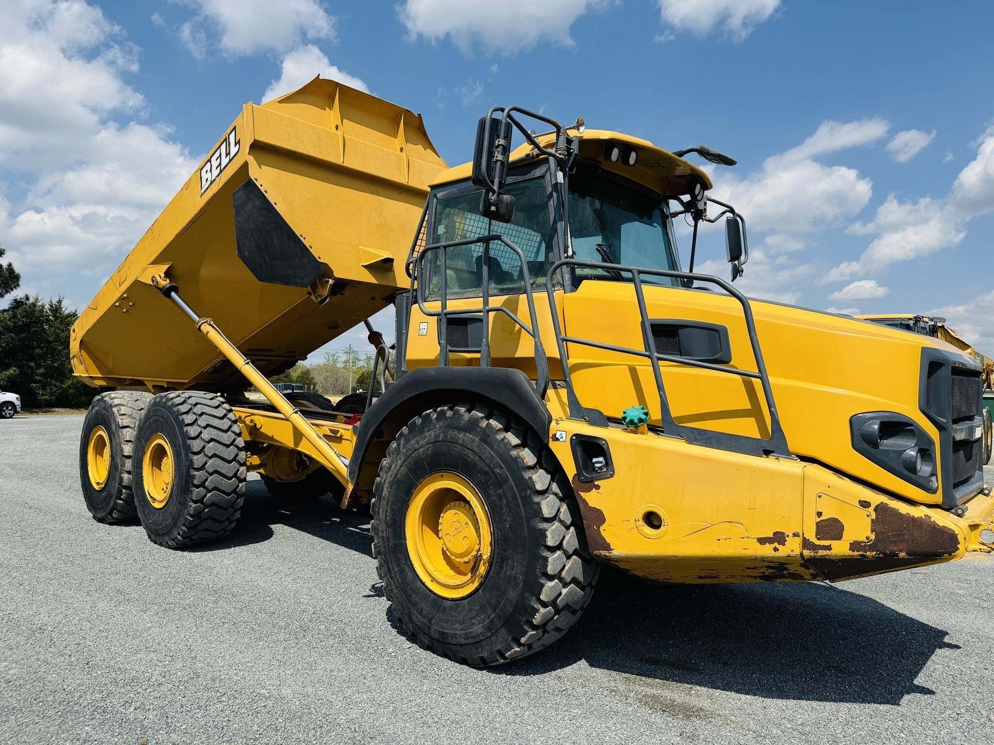 2016 BELL B25E in Rockwell, NC