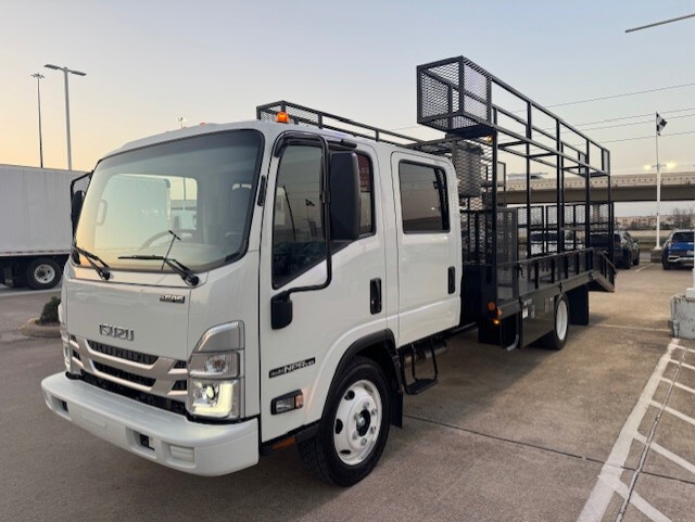 2025 Isuzu NPR-HD Crew Cab (N-Series Gas) in Katy, TX