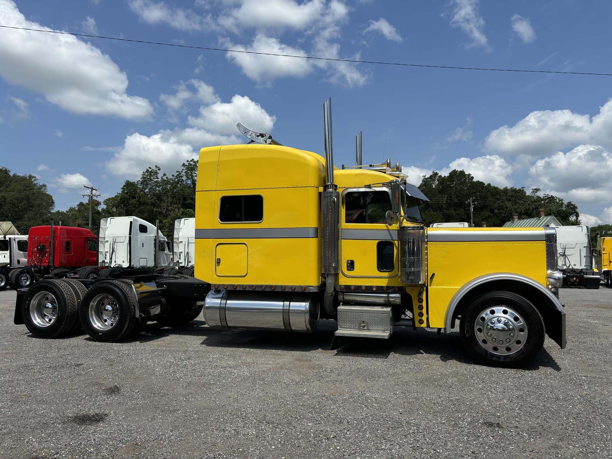 2007 PETERBILT 379EXHD in Citra, FL