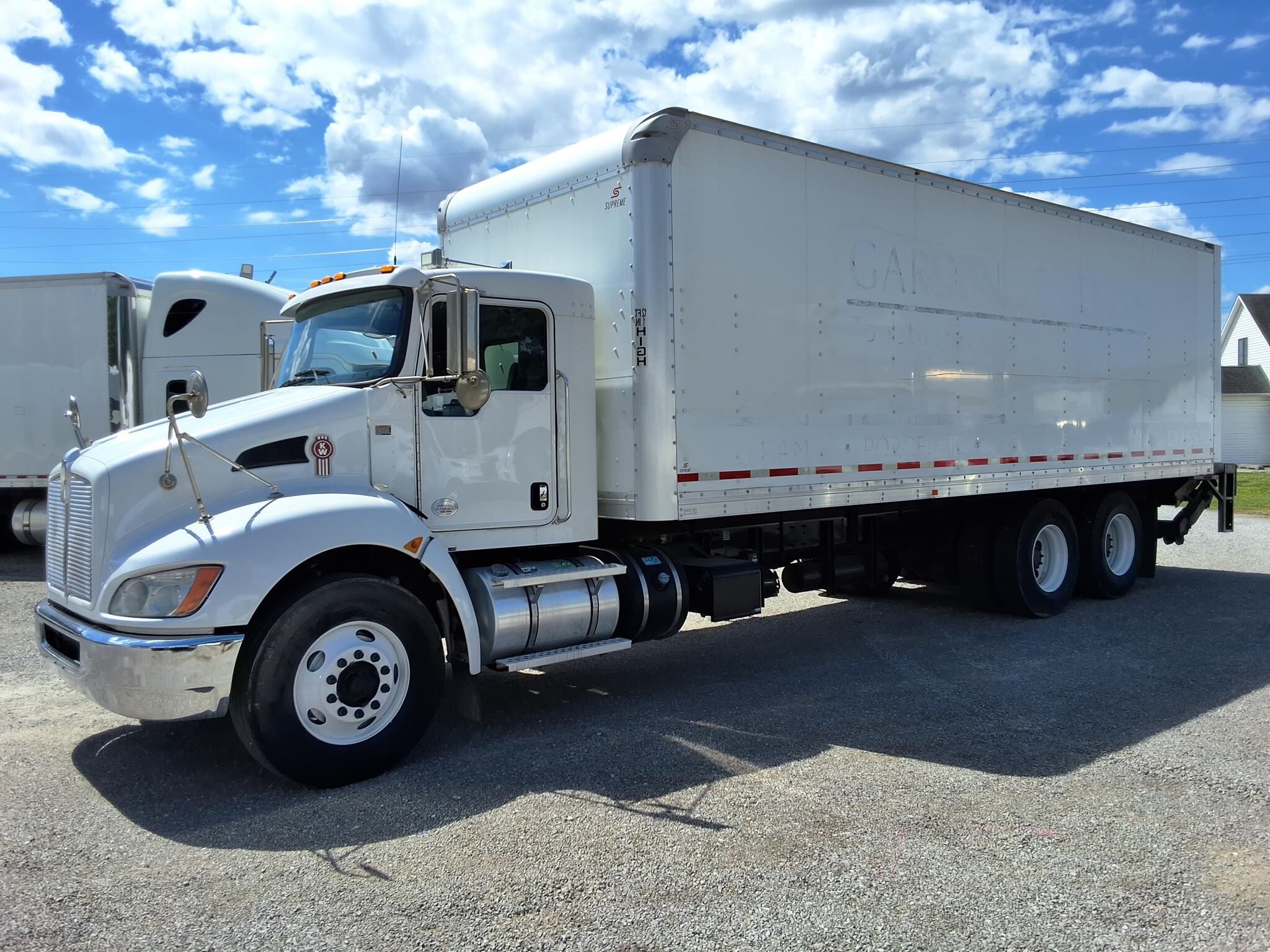 2019 KENWORTH T370 in Fort Wayne, IN