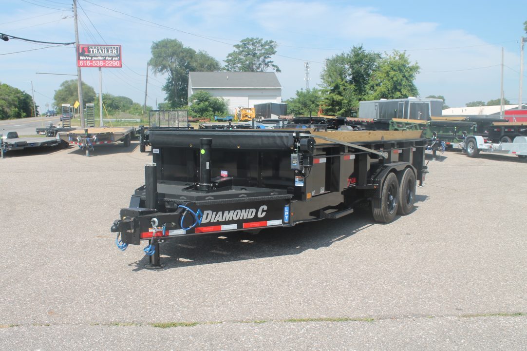 2027 DIAMOND C LPT208 16x81 in Grandville, MI