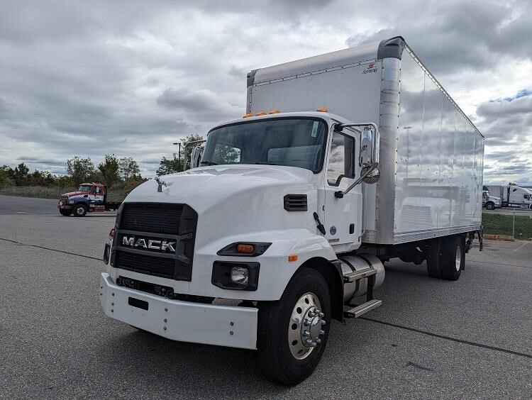 2021 MACK MD6 in Linthicum Heights, MD