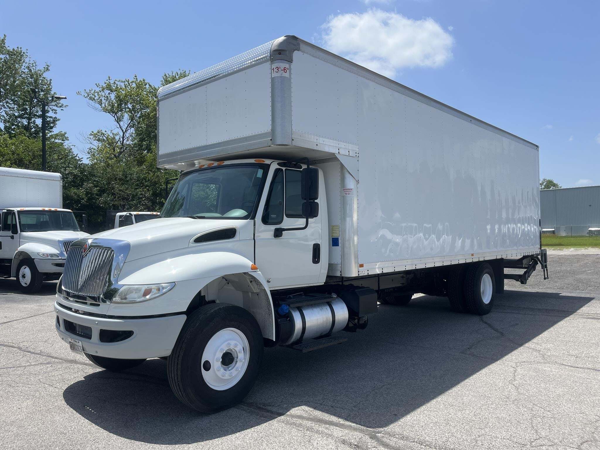 2019 INTERNATIONAL DURASTAR 4300 in Indianapolis, IN