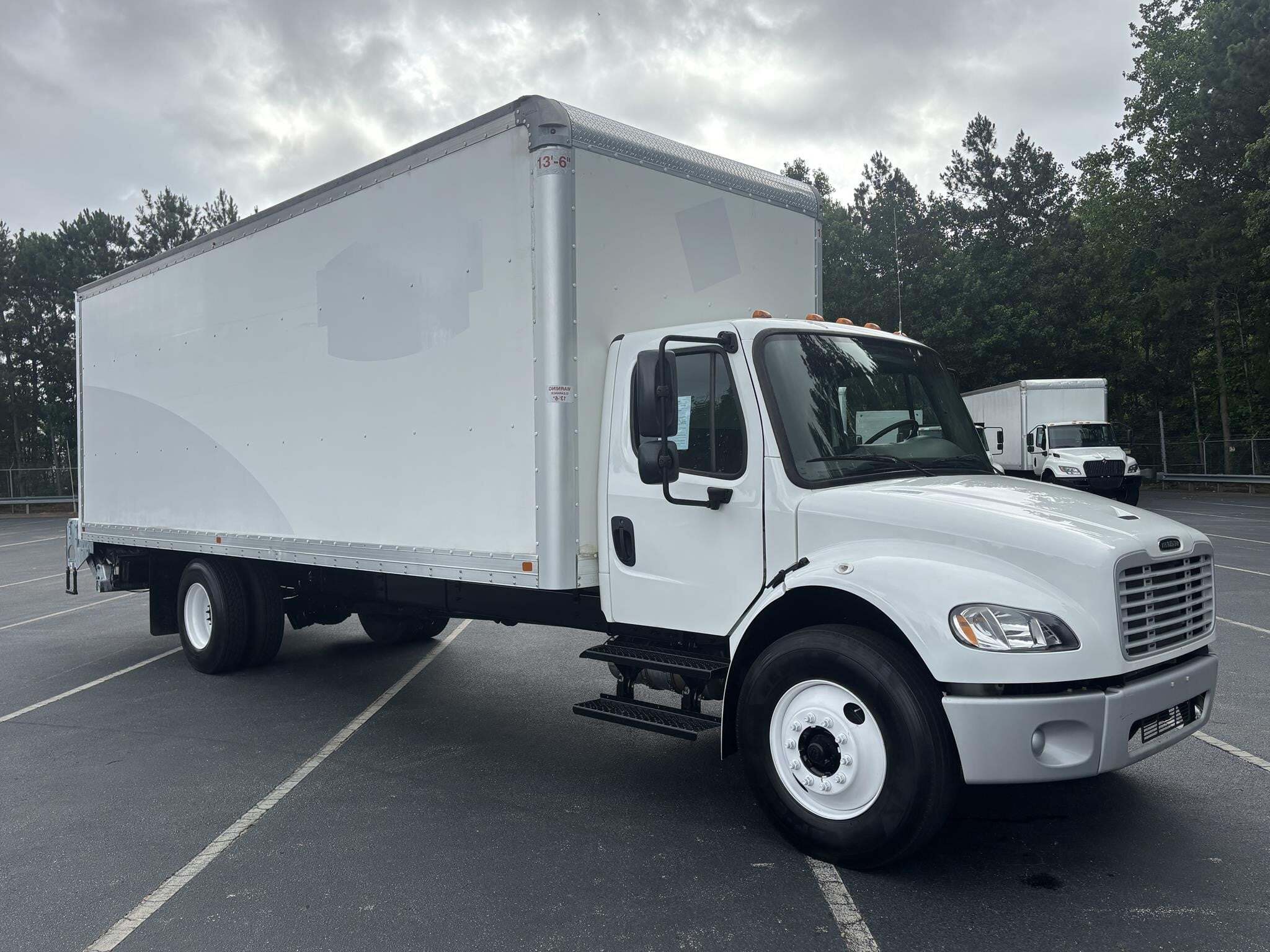 2022 FREIGHTLINER BUSINESS CLASS M2 106 in College Park, GA