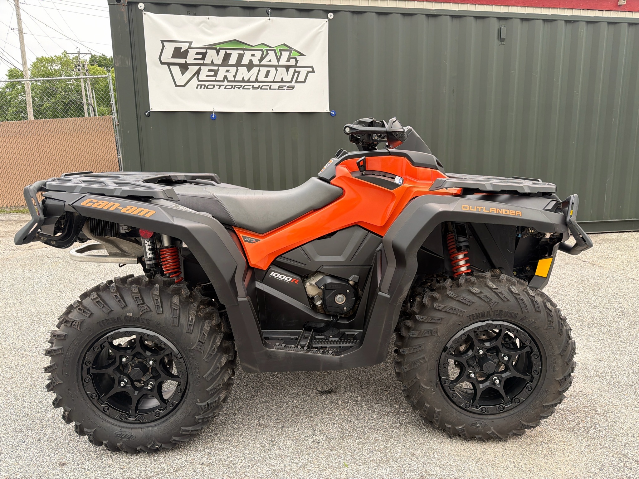 2021 Can-Am Outlander XT-P 1000R in rutland VT