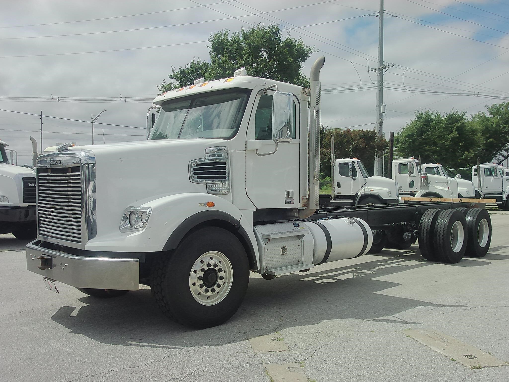 2018 FREIGHTLINER 122SD in Kansas City, KS