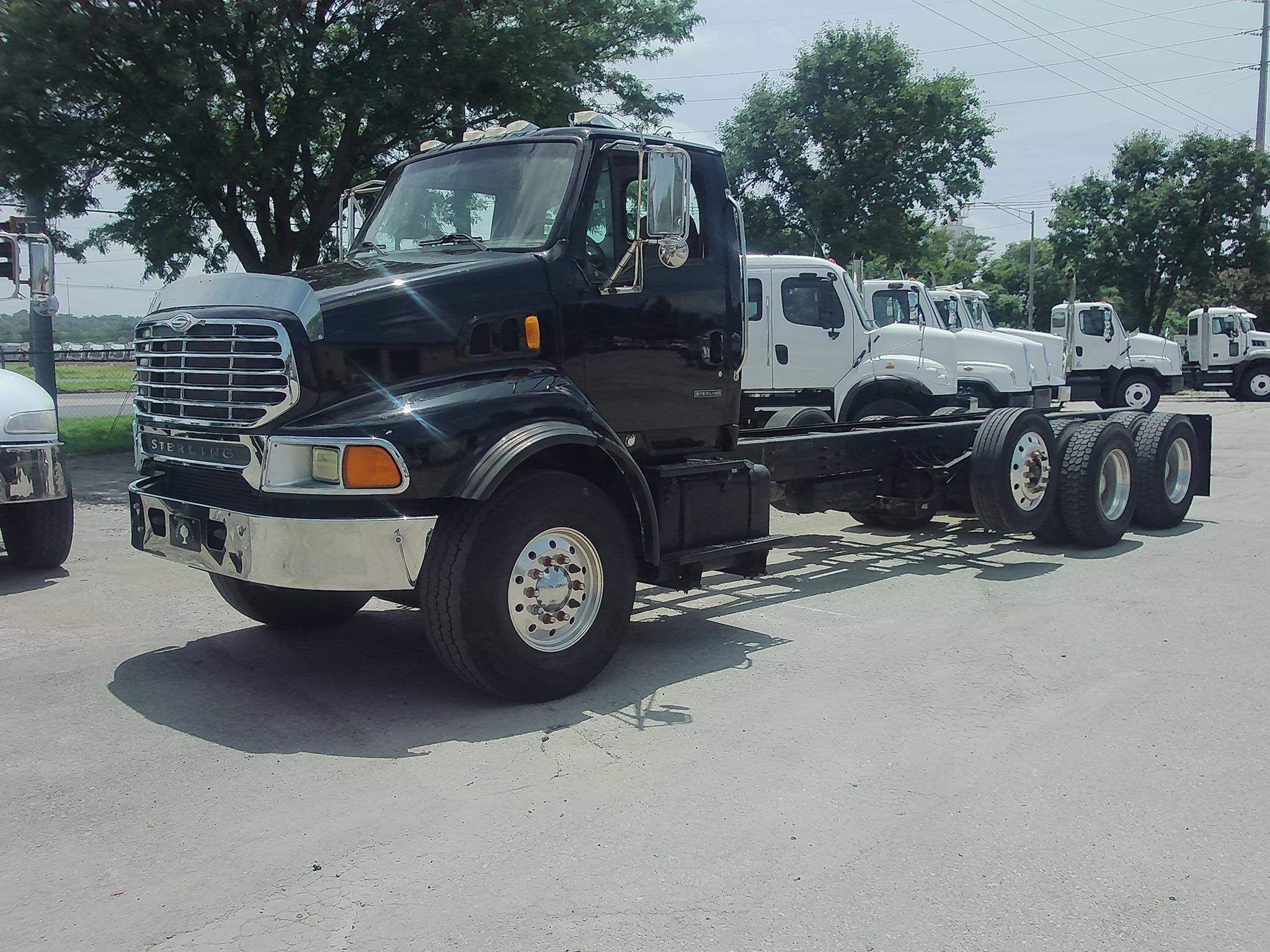2004 STERLING LT9513 in Kansas City, KS