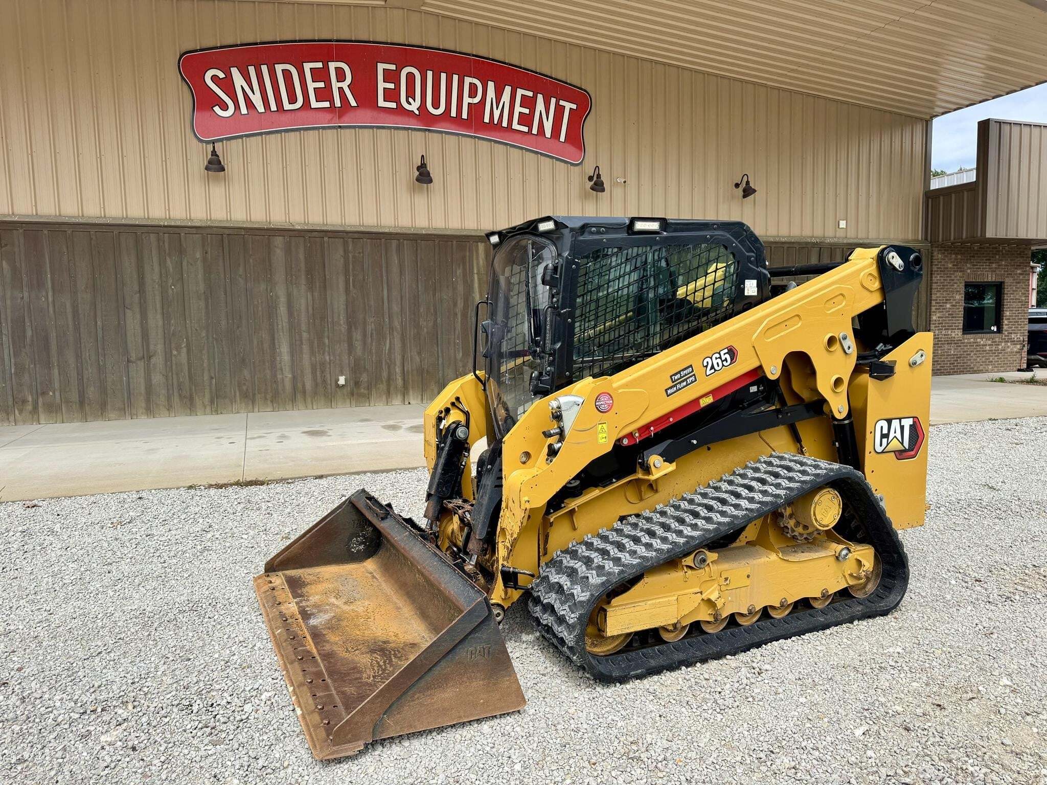 2025 CATERPILLAR 265 in Jackson, TN