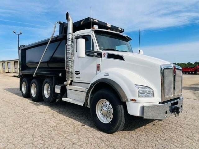 2026 KENWORTH T880 in Chatham, VA