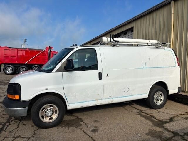 2014 CHEVROLET EXPRESS 2500 in Chatham, VA