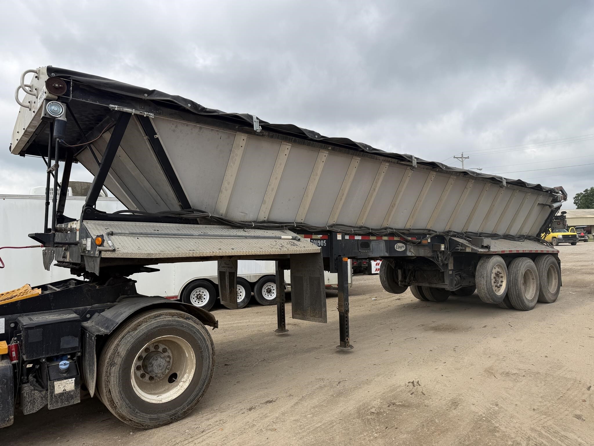 2008 ETNYRE TRI-AXLE LIVE FLOOR in Covington, TN