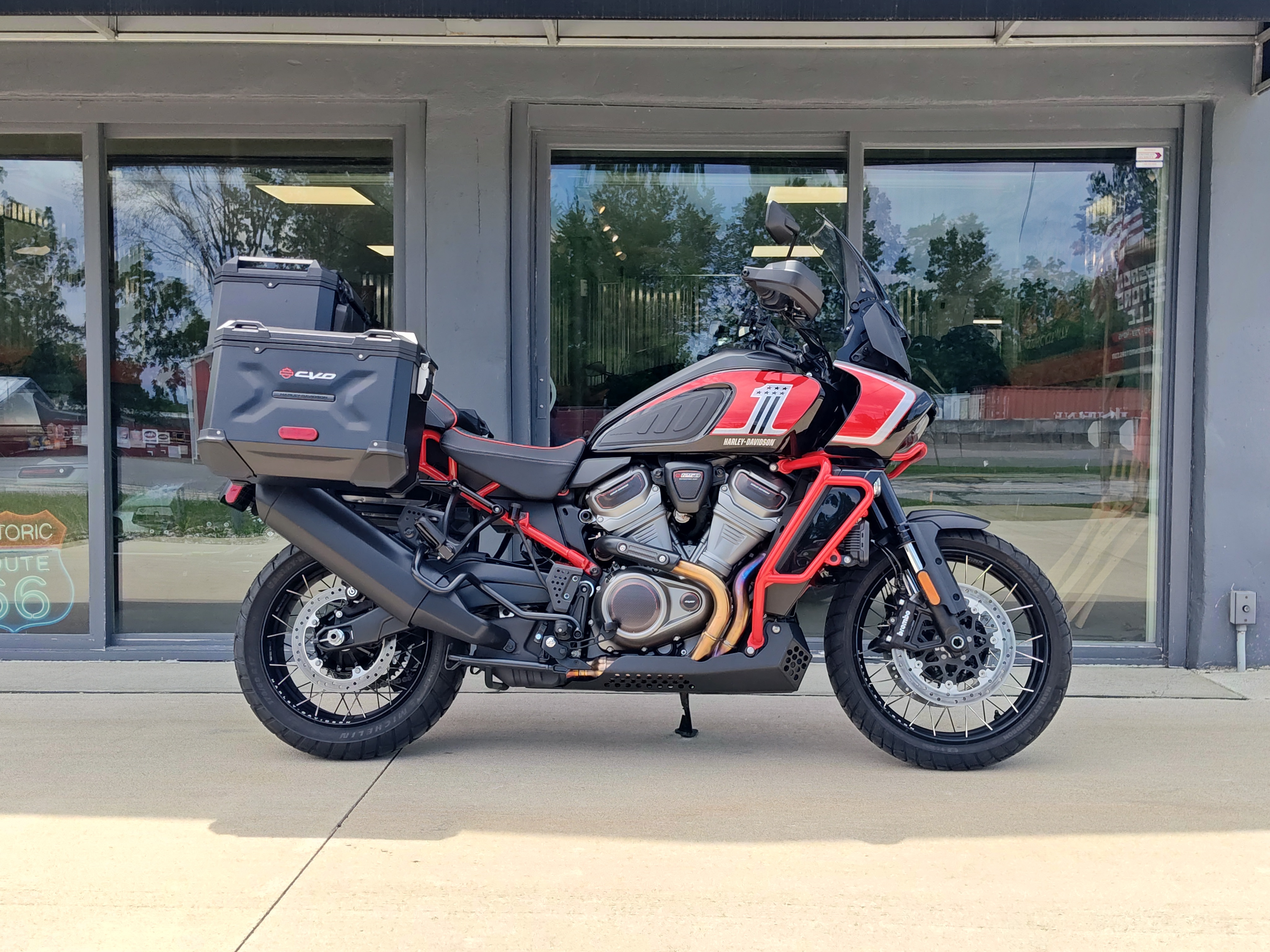 2024 Harley-Davidson PAN AMERICA CVO CVO in Columbia Station, OH